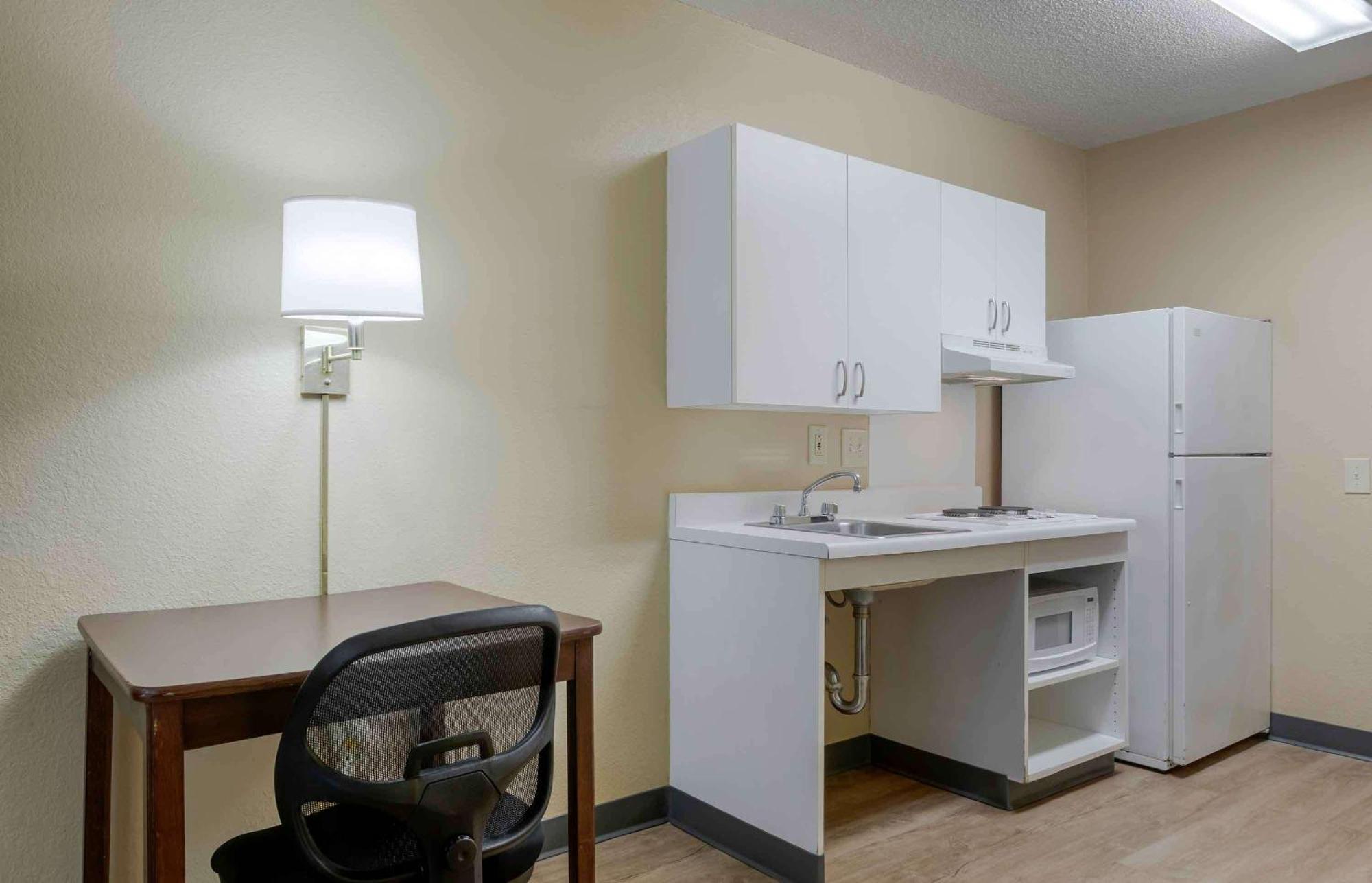 Hotel Sonesta Simply Lansing