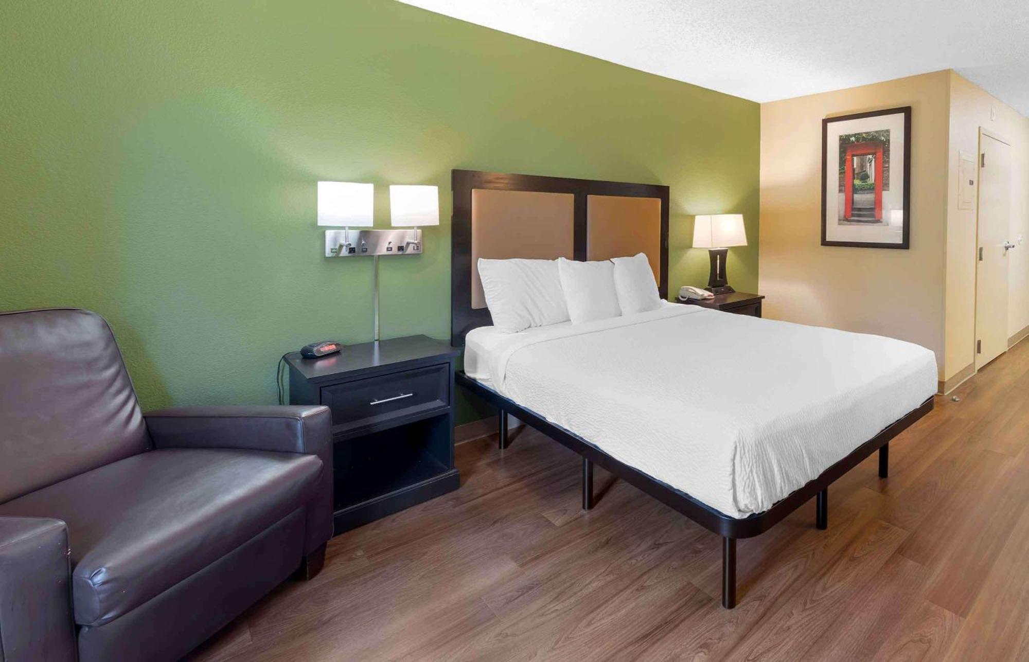 Hotel Sonesta Simply