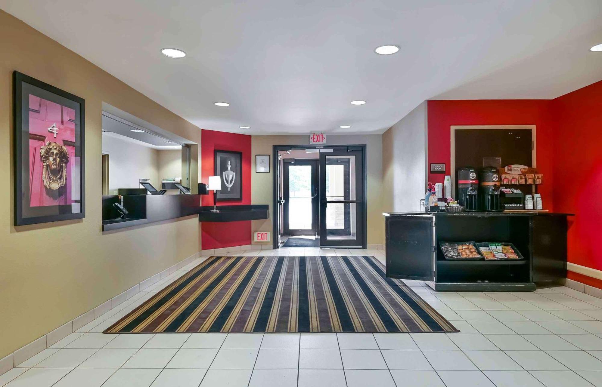 Sonesta Simply Hotel