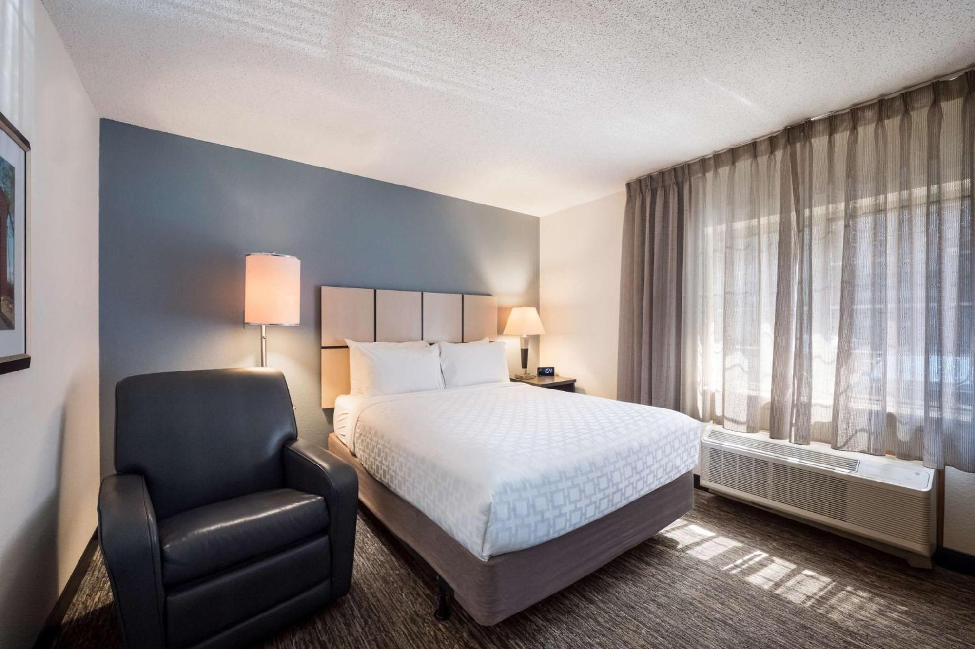 Hotel Sonesta Simply Lansing
