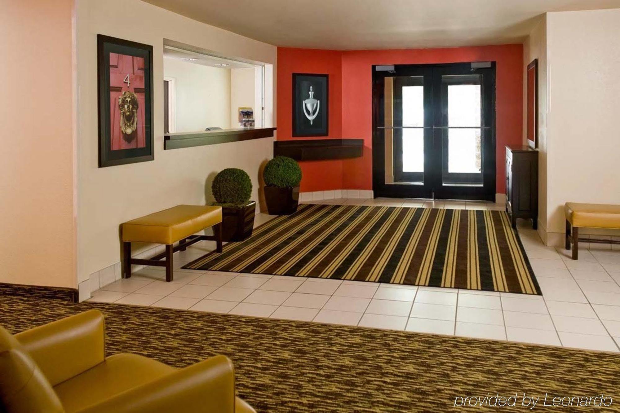 Sonesta Simply Hotel 2*
